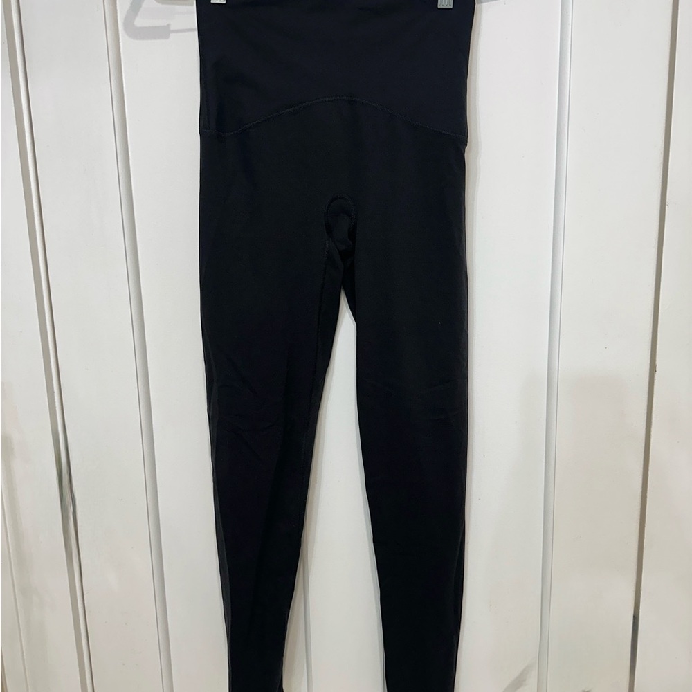 SPANX Look At Me Now High-Waisted Seamless Leggings – Black – Size M - Picture 5 of 9